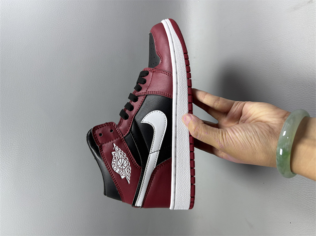 Women Running Weapon Air Jordan 1 Red/Black Shoes 552